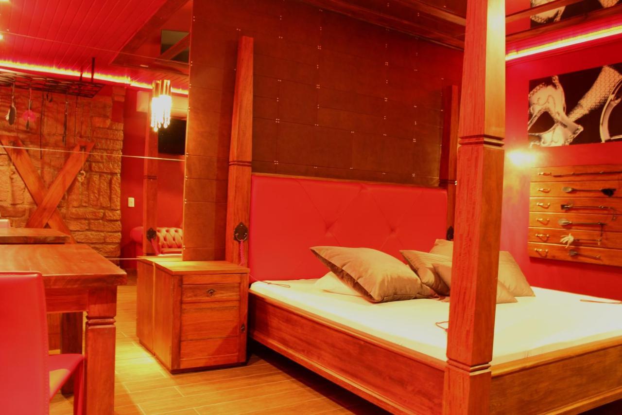 Motel Casa De Pedra Caràzinho Εξωτερικό φωτογραφία