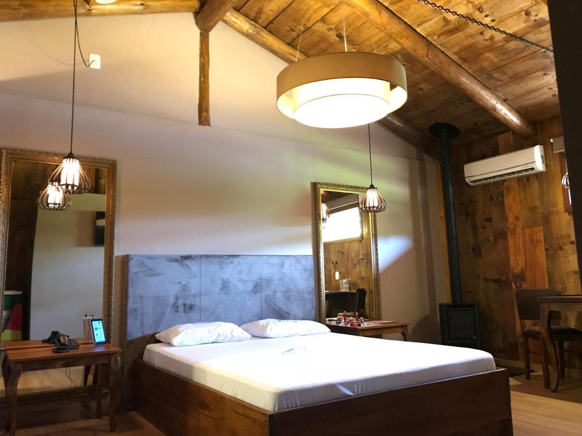 Motel Casa De Pedra Caràzinho Εξωτερικό φωτογραφία